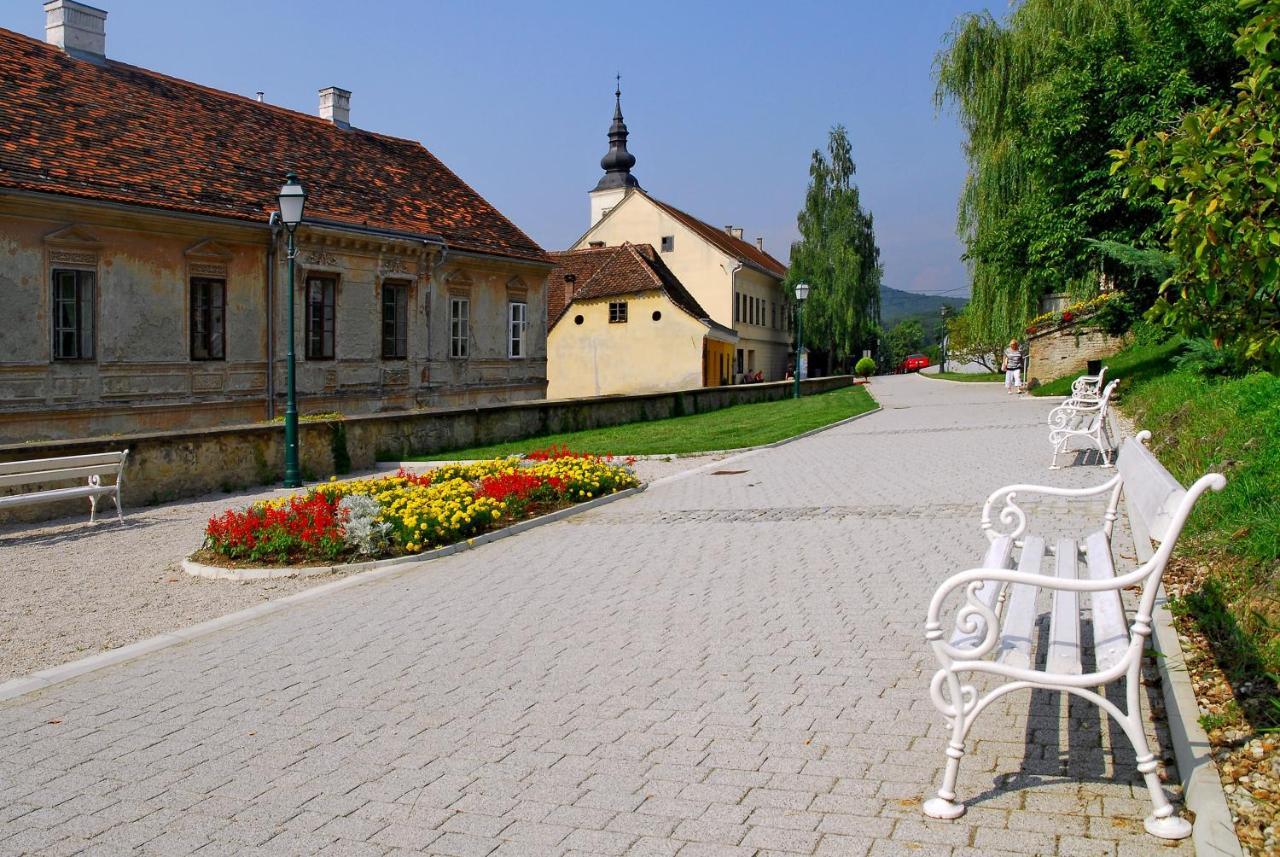 K Relax Place, Varazdinske Toplice, Modern Home With Sauna, Jacuzzi, Wifi Екстериор снимка