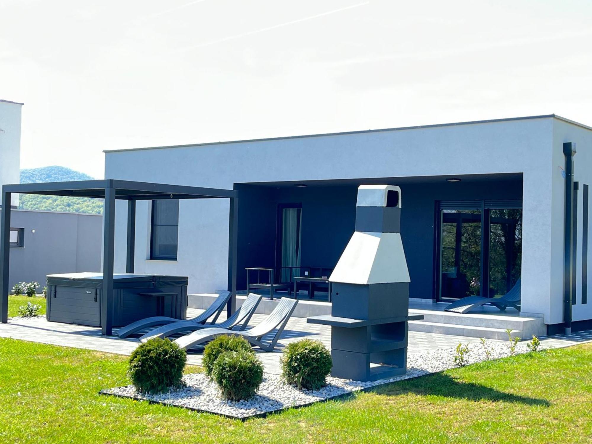 K Relax Place, Varazdinske Toplice, Modern Home With Sauna, Jacuzzi, Wifi Екстериор снимка
