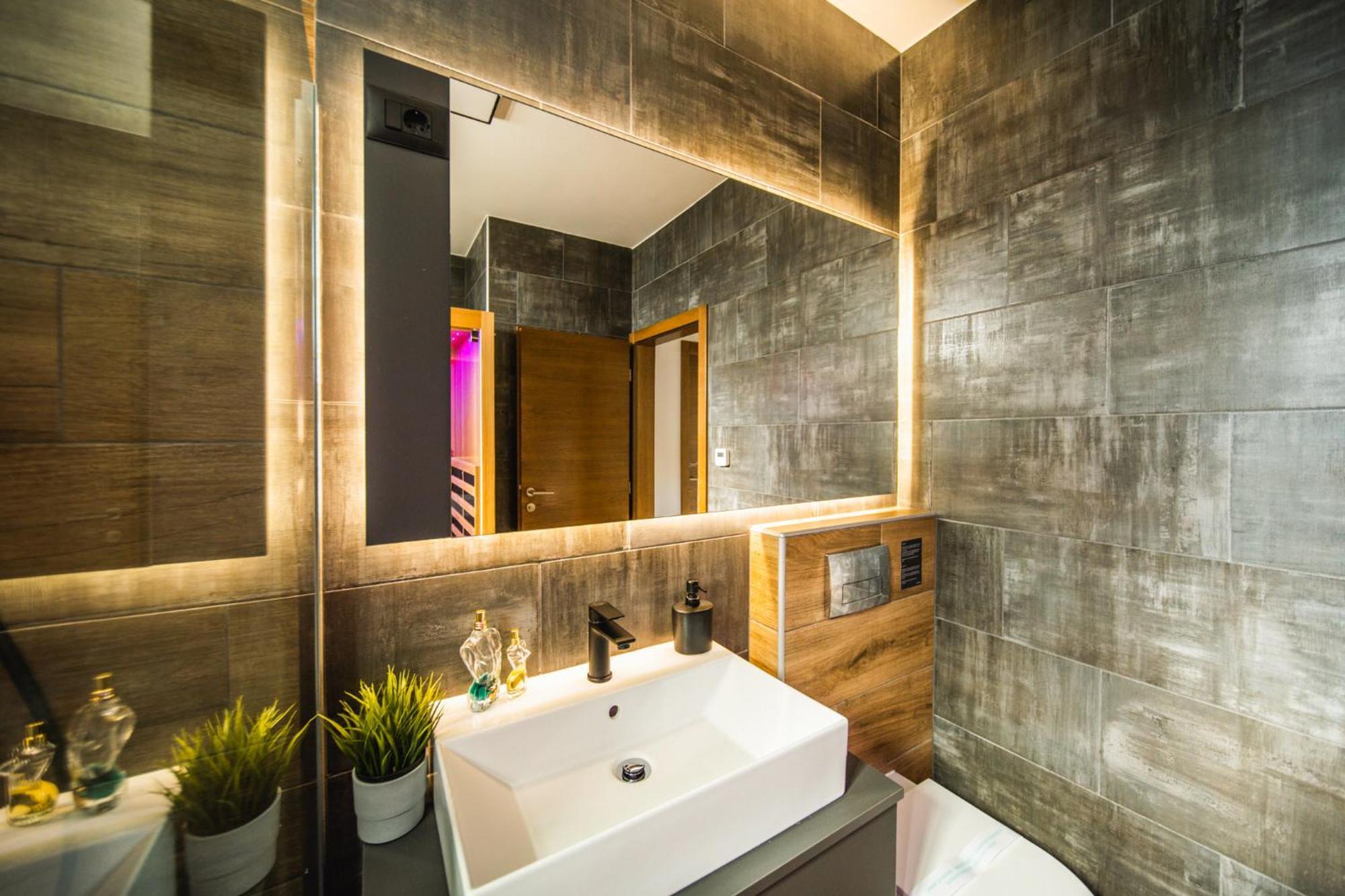K Relax Place, Varazdinske Toplice, Modern Home With Sauna, Jacuzzi, Wifi Екстериор снимка