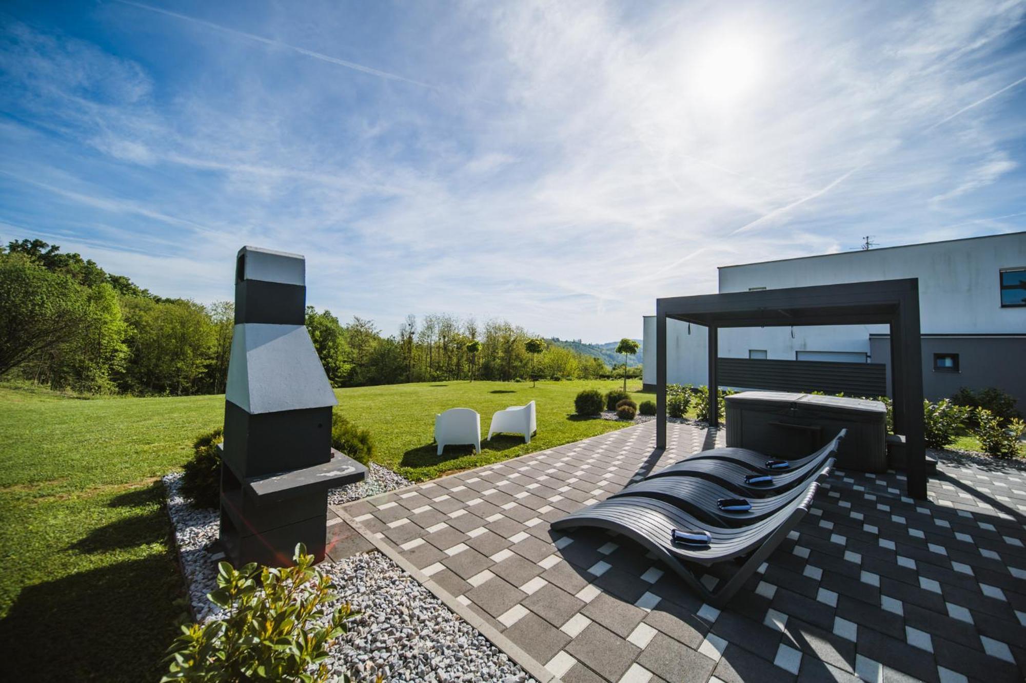 K Relax Place, Varazdinske Toplice, Modern Home With Sauna, Jacuzzi, Wifi Екстериор снимка